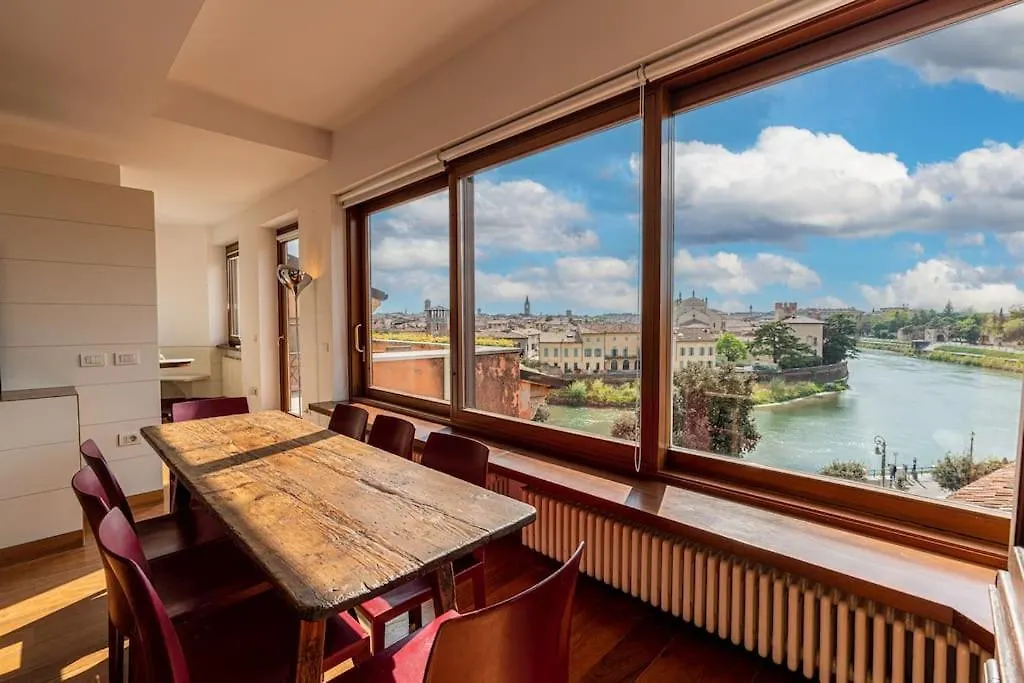 Διαμέρισμα Domus Verona - Residenza Ponte Pietra
